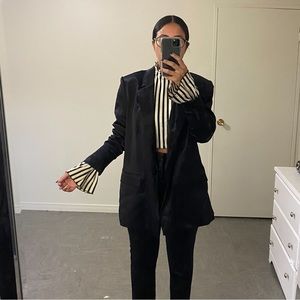 🛍️ZARA LIMITED EDITION. BEAUTIFUL OPEN BACK TOP